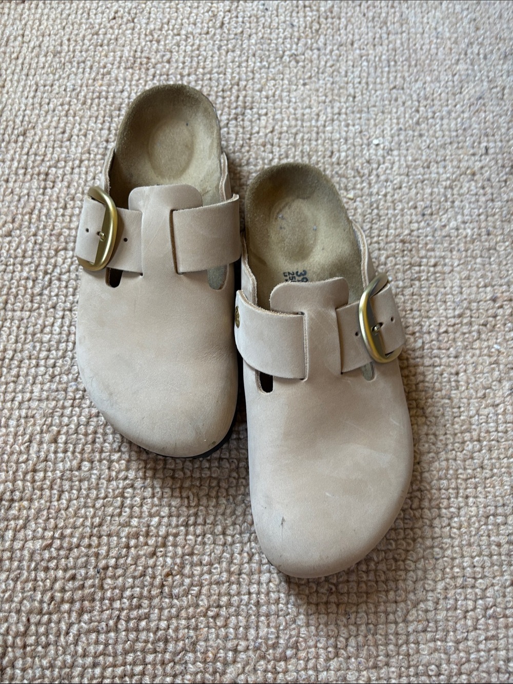 Sand Birkenstock Boston big buckle clog